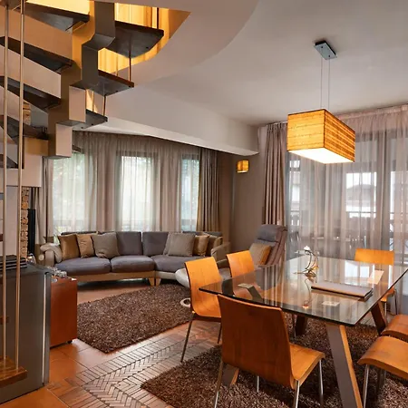 Boutique Uniqato בנסקו