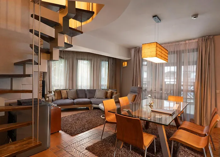 Boutique Uniqato בנסקו