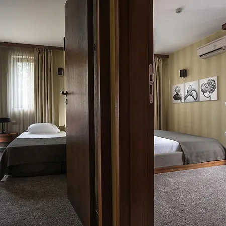 Hotel Boutique Uniqato 3*