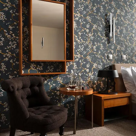 Hotel Boutique Uniqato 3*