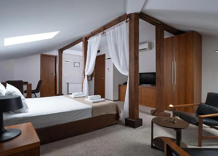 Boutique Uniqato Hotel